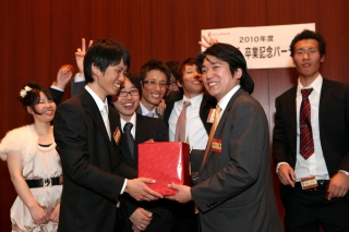 thumb_sotsugyou_party (41).jpg